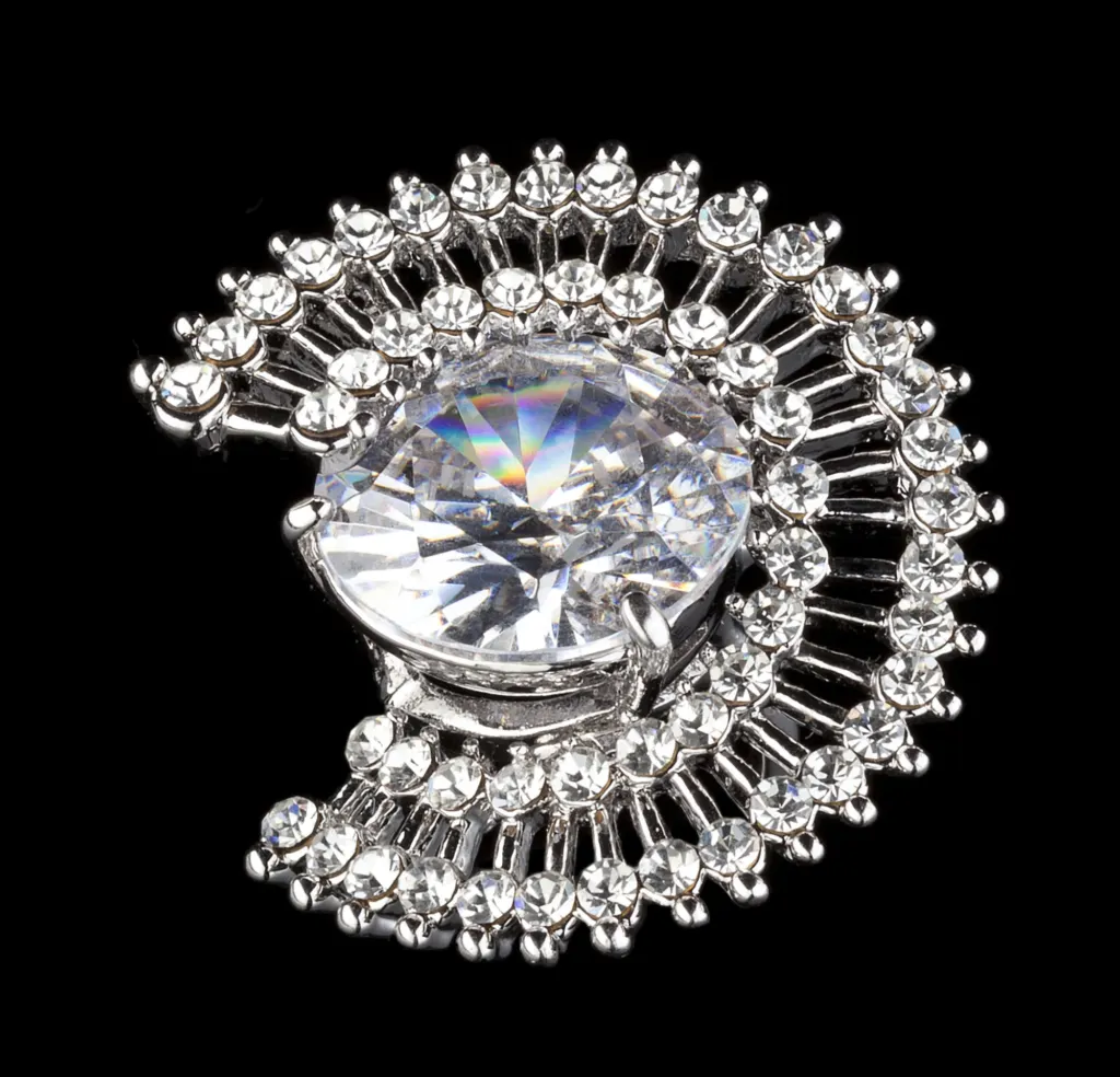 Virtuti Jewellery — commercial and product photograph in London, UK, frame 12 of 31.